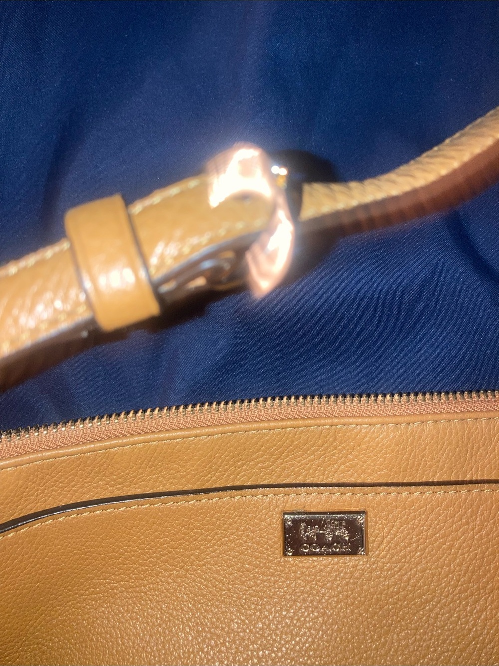 Coach Madison Leather East West Swingpack in Camel - Picture 9 of 12